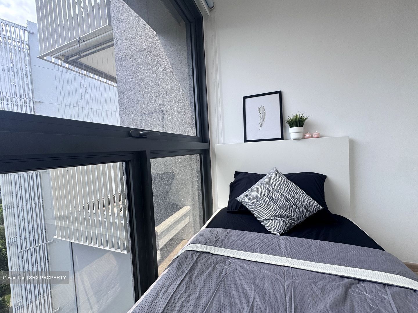 The Lakefront Residences (D22), Condominium #638864021